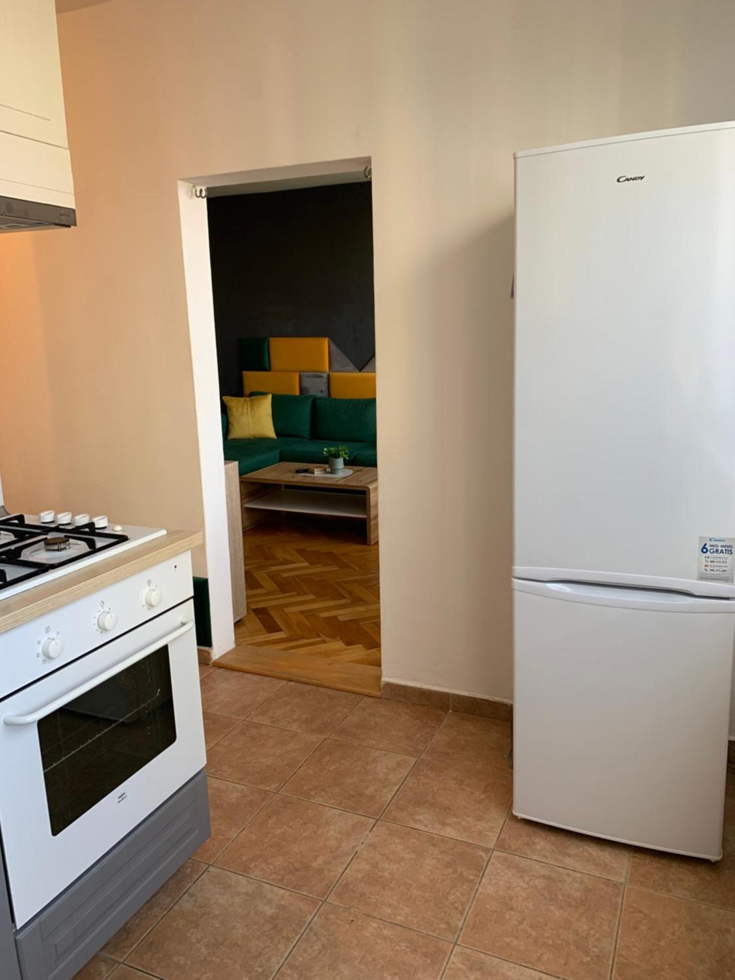 Victory Apartman Samorin Exterior photo